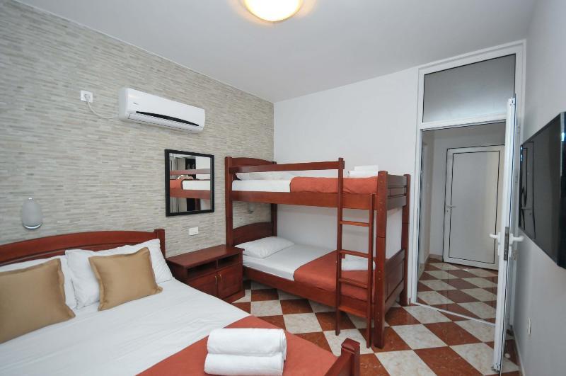 D&D Apartments Budva 1 Exterior photo